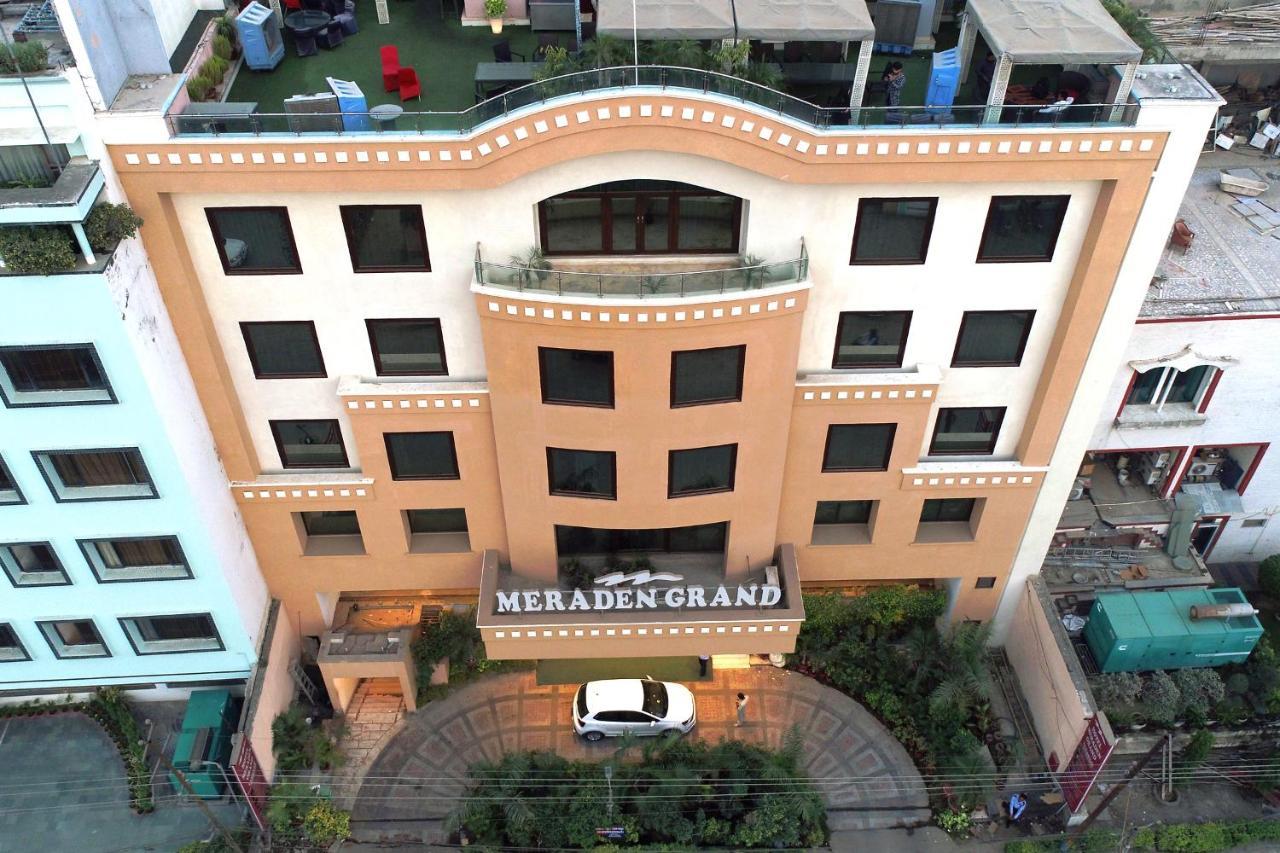 Hotel Meraden Grand, Varanasi