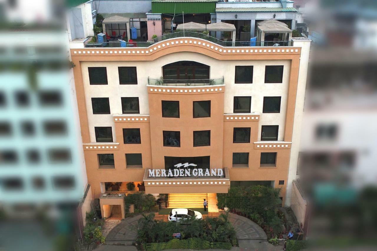 Hotel Meraden Grand — Photos 2